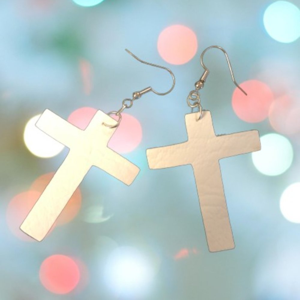 White Cross shaped Faux Leather Earrings ER1598 Handmade NWT Boutique - Picture 3 of 3